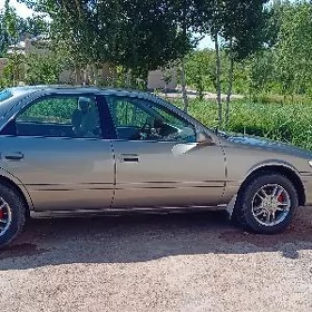 Toyota Camry 1999