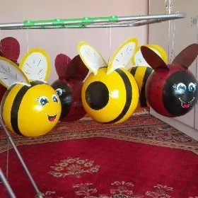 bal ary we kekenejik (пчёлка)