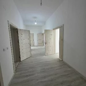 Aeroport ýol tarapda 3komnat