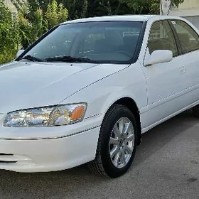 Toyota Camry 2001