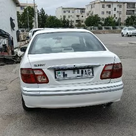 Nissan Sunny 2002