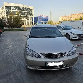 Toyota Camry 2005