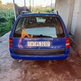 Opel Astra 1996