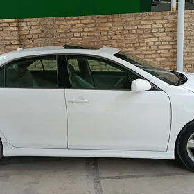 Toyota Camry 2010