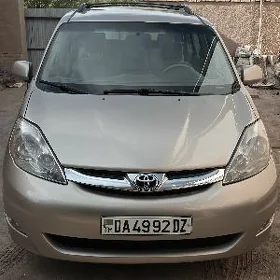Toyota Sienna 2006