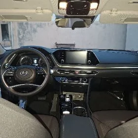 Hyundai Sonata 2021