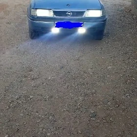 Opel Vectra 1990