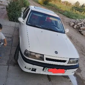 Opel Vectra 1990