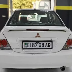 Mitsubishi Lancer 2010