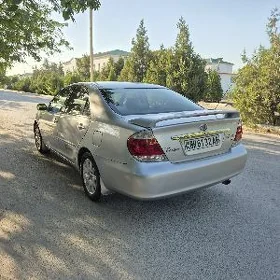 Toyota Camry 2005