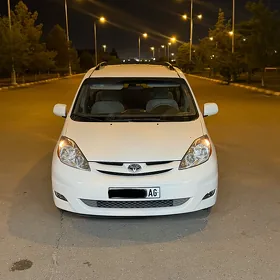 Toyota Sienna 2008