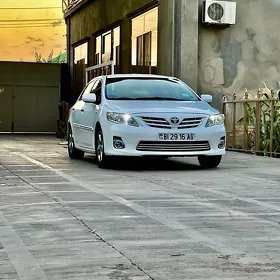 Toyota Corolla 2012
