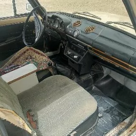 Lada 2104 1980