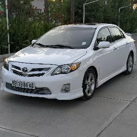 Toyota Corolla 2012
