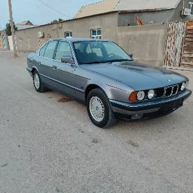 BMW 525 1992