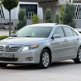 Toyota Camry 2010