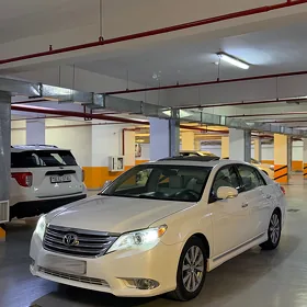 Toyota Avalon 2012