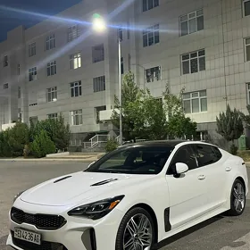 Kia Stinger 2022