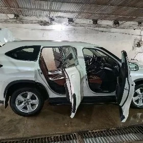 Toyota Grand Highlander 2023