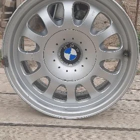 BMW 15 lik dika