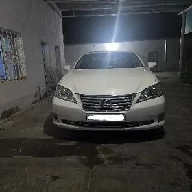 Lexus ES 350 2011