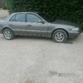 Hyundai Sonata 1996