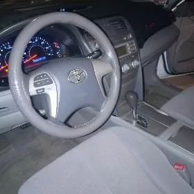 Toyota Camry 2011