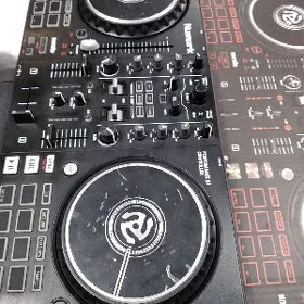 Ddj pult numark