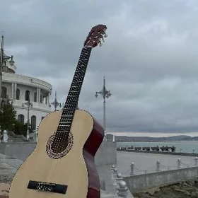 LAGUAT TAZE GITARA