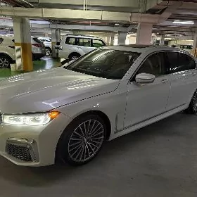 BMW 740 2021