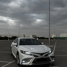 Toyota Camry 2022