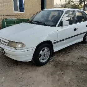 Opel Astra 1992
