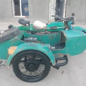 Ural 5557 1990