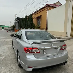 Toyota Corolla 2011