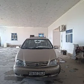 Toyota Sienna 2001