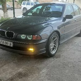 BMW E39 1999