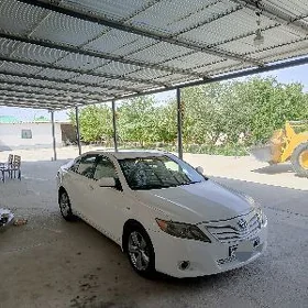 Toyota Camry 2008