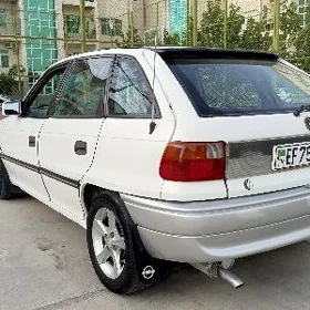 Opel Astra 1992