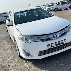 Toyota Camry 2013