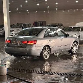 Hyundai Sonata 2008