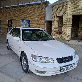 Toyota Camry 2000