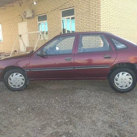 Opel Vectra 1989