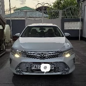 Toyota Camry 2016