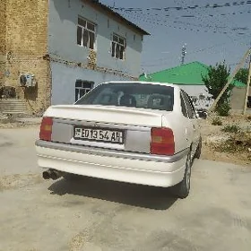 Opel Vectra 1990