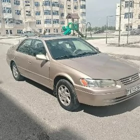 Toyota Camry 1997