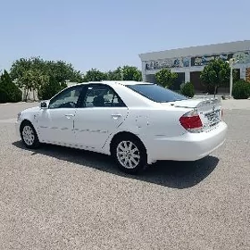 Toyota Camry 2004