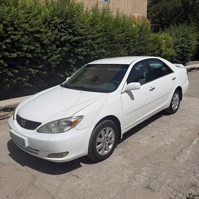 Toyota Camry 2003