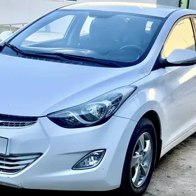 Hyundai Elantra 2012