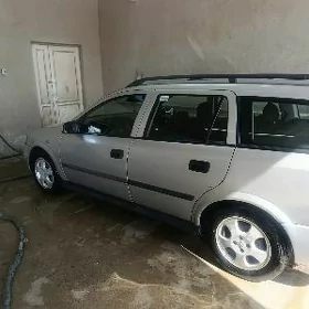Opel Astra 2001