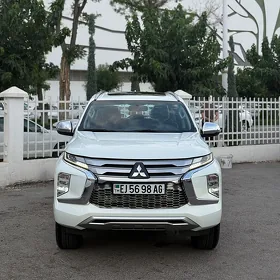 Mitsubishi Montero Sport 2024